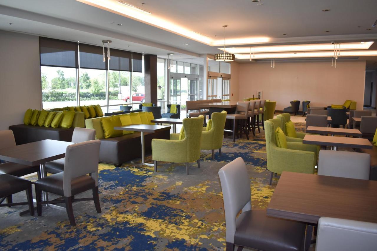 La Quinta Inn & Suites By Wyndham Orlando I-Drive Theme Parks Williamsburg Экстерьер фото